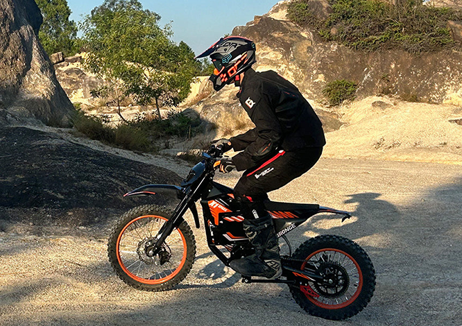 How Fast Does a 4500W Electric Dirt Bike Go?