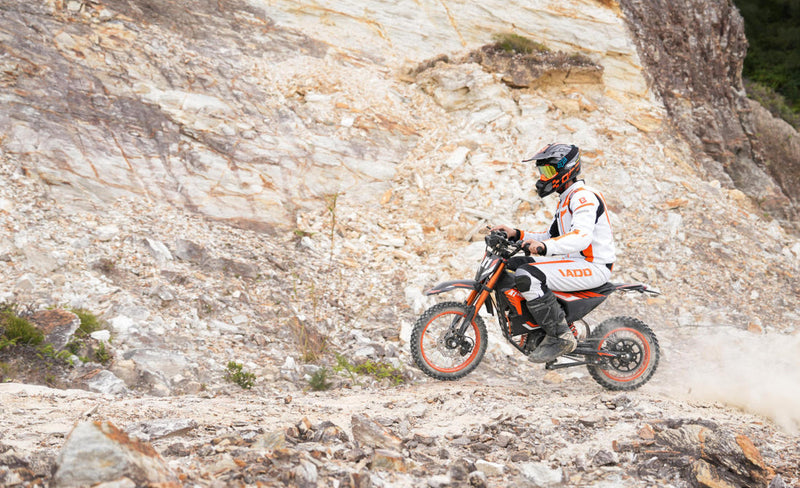 HappyRun G300 SE vs Qronge X1 Spark M: Which Electric Mini Dirt Bike Is Right for You?